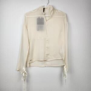 Manila Grace Blouse Size 40 IT US 4 Cream Semi Sheer Long Sleeve Bow Sleeves NWT